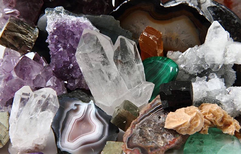 Le proprietà delle Pietre