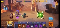 Tap Heroes: Clicker War - Screenshot Browser Game